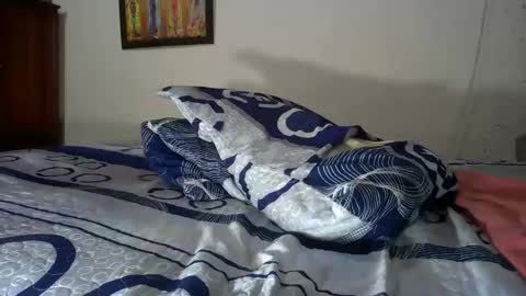 Snapshot of black_dicck chatting on January 2, 5:50 pm tu morenito online show from January 2, 5:50 pm
