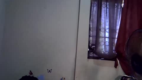Snapshot of black_ebony8 chatting on May 24, 10:42 am black_ebony8 online show from May 24, 10:42 am