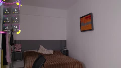 Snapshot of black_eva_ chatting on December 13, 9:20 pm Eva online show from December 13, 9:20 pm