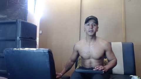 black_hot26 online show from January 4, 5:47 pm