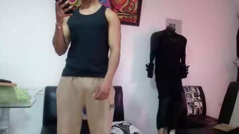 Snapshot of black_hot26 chatting on October 4, 1:53 pm black_hot26 online show from October 4, 1:53 pm