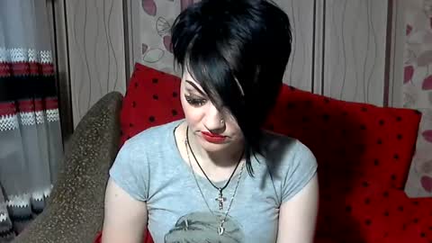 black_hot_01 online show from February 18, 5:20 am