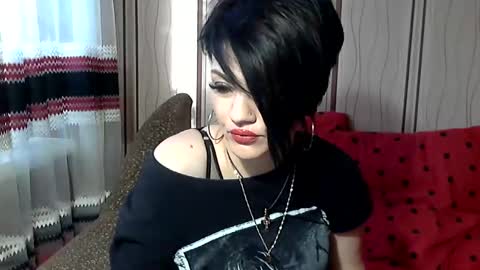 black_hot_01 online show from February 28, 6:21 am