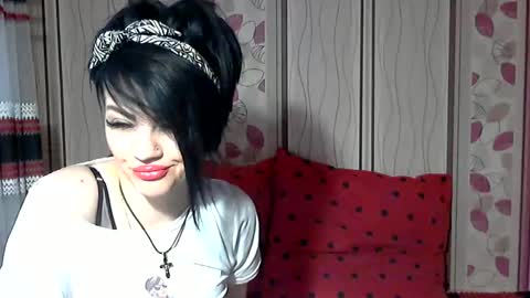 black_hot_01 online show from March 11, 7:15 am