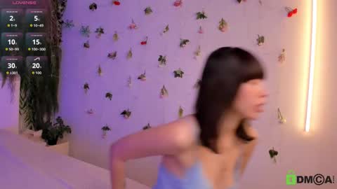Snapshot of black_jenny chatting on March 19, 3:38 pm Jenny online show from March 19, 3:38 pm