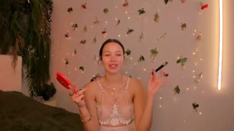 Snapshot of black_jenny chatting on July 15, 10:42 am Jenny online show from July 15, 10:42 am