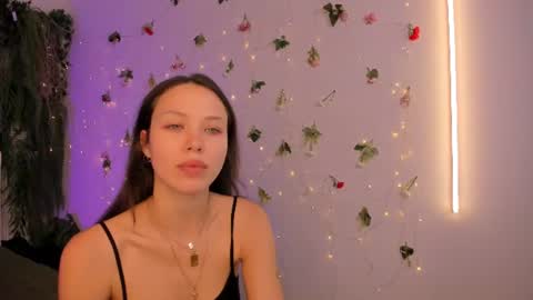 Snapshot of black_jenny chatting on July 29, 10:46 am Jenny online show from July 29, 10:46 am