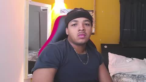 black_king_241 online show from February 14, 2:12 pm