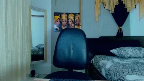 black_king_241 online show from September 24, 2:48 am