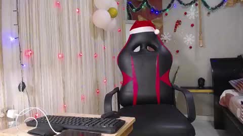 black_king_241 online show from November 27, 2:57 am