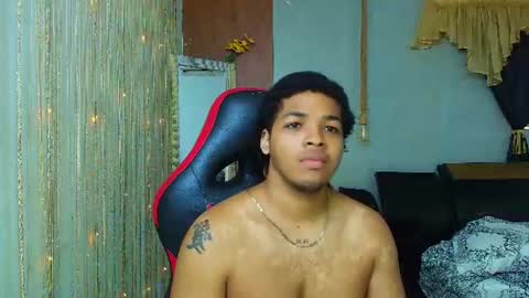 black_king_241 online show from June 12, 3:11 pm