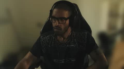 Master online show from September 24, 9:01 am