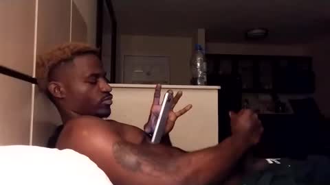 black_mamba2969 online show from December 15, 4:00 pm