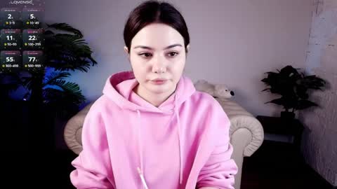 Mon Mon online show from March 29, 2:44 am