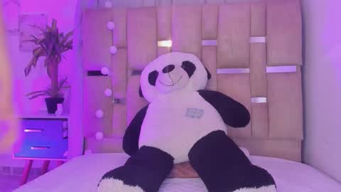 B L A C K  R O S E  online show from January 7, 11:23 am