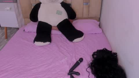 Snapshot of black_rose02 chatting on March 11, 11:38 am B L A C K R O S E online show from March 11, 11:38 am