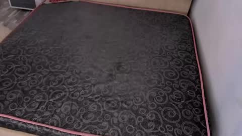 Snapshot of black_rose02 chatting on May 13, 11:40 am B L A C K R O S E online show from May 13, 11:40 am