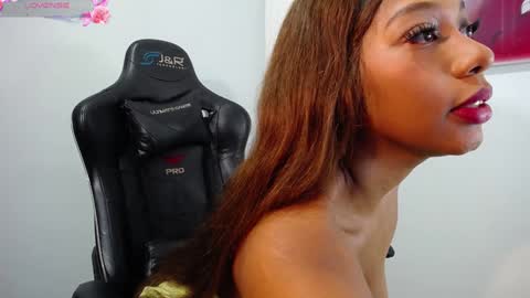 Tifany online show from December 28, 12:45 pm