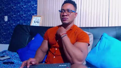 duglas online show from February 1, 9:46 pm