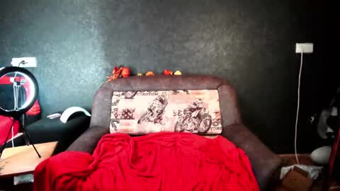 Kristin online show from December 25, 5:37 pm