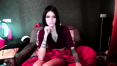 Kristin online show from December 29, 5:01 pm