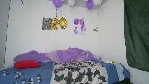 Snapshot of black_tentationx chatting on May 1, 11:31 pm black_tentationx online show from May 1, 11:31 pm