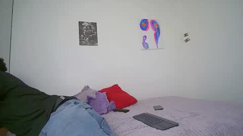 Snapshot of black_tentationx chatting on June 14, 4:14 am black_tentationx online show from June 14, 4:14 am