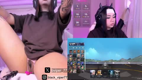 Snapshot of black_viperr chatting on January 20, 2:46 pm Mel online show from January 20, 2:46 pm