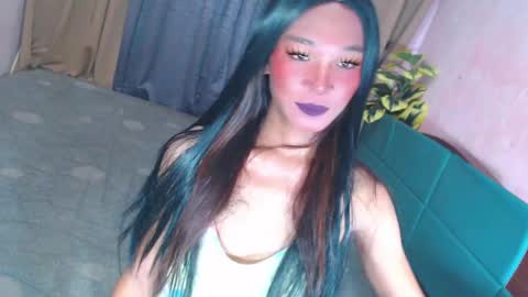 blackbarbie_jamie online show from May 21, 5:58 am