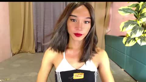 blackbarbie_jamie online show from June 19, 9:02 am