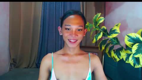 blackbarbie_jamie online show from July 22, 10:51 am