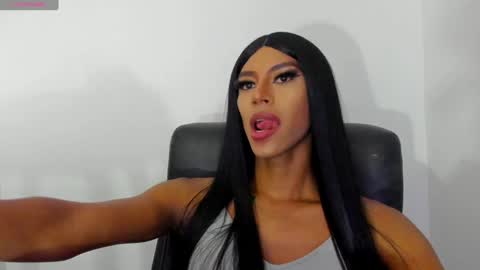 Nina online show from January 12, 5:44 pm