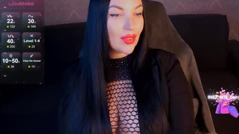 Snapshot of blackberry_star chatting on December 14, 7:03 am blackberry_star online show from December 14, 7:03 am