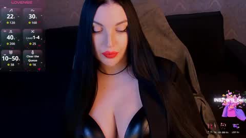 blackberry_star online show from March 20, 8:30 am