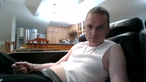 Snapshot of blackcat431956 chatting on June 27, 4:17 am blackcat431956 online show from June 27, 4:17 am