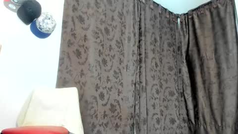 blackcoach online show from January 11, 2:05 am