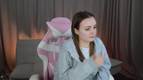 blackdiveena online show from February 3, 7:46 am