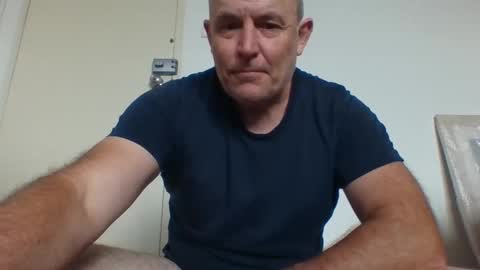 blackdog71 online show from January 2, 9:50 pm