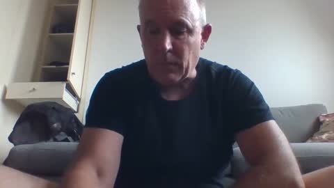 blackdog71 online show from January 18, 7:49 am