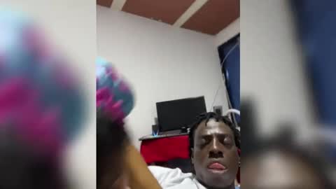 Lilly and Bryson online show from October 15, 3:56 pm