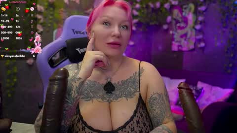 Alice online show from November 8, 6:29 pm