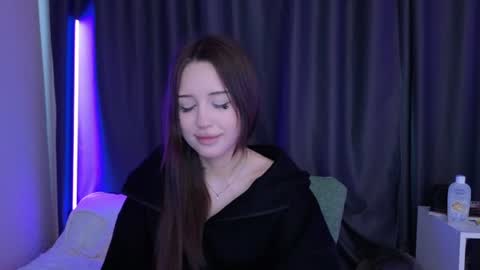 Snapshot of blackeyesgirl chatting on June 30, 6:25 am blackeyesgirl online show from June 30, 6:25 am