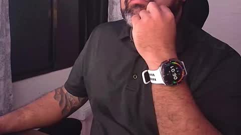 blackfirebird online show from October 15, 12:00 am