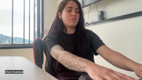 Snapshot of blackk_perla chatting on July 10, 5:59 pm blackk_perla online show from July 10, 5:59 pm