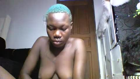 blackmarvel02 online show from April 9, 8:31 am