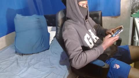 You little boy online show from February 25, 8:14 am