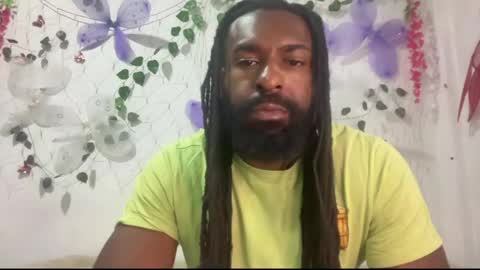 Snapshot of blackmuscles77 chatting on May 14, 5:25 am blackmuscles77 online show from May 14, 5:25 am