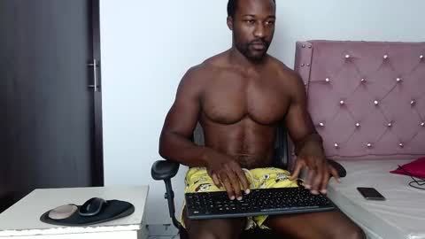 Twtter 1MikeBeckford            Onlyfns beckfordmike online show from March 5, 12:55 pm