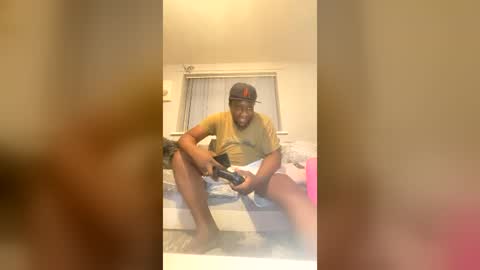 Snapshot of blacknwhitexxxx chatting on June 17, 11:05 pm blacknwhitexxxx online show from June 17, 11:05 pm