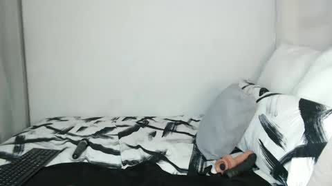 Snapshot of blackpearlxxo chatting on December 1, 3:28 pm blackpearlxxo online show from December 1, 3:28 pm